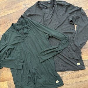 BUNDLE 2 Vuori Long-Sleeve Ease Performance Henley (green and grey)